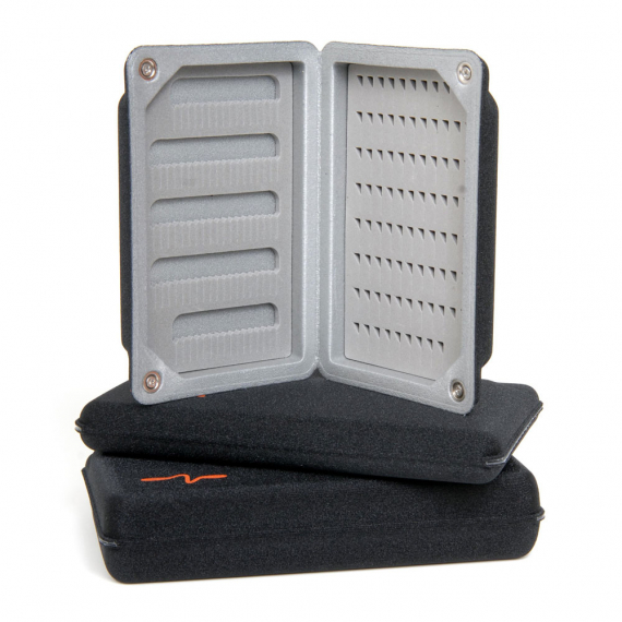 Guideline Ultralight Foam Box Black Nymph dans le groupe Stockage / Boite de peche / Boîtes à mouche l\'adresse Sportfiskeprylar.se (104609GL)