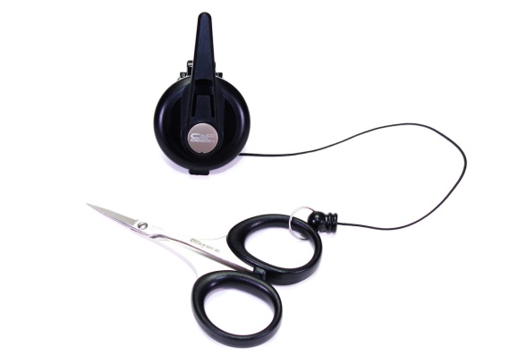 C&F Flex Pin-On Reel/Scissors (CFA-72WS) dans le groupe Accessoires de pêche / Clip à pince l\'adresse Sportfiskeprylar.se (1120178)