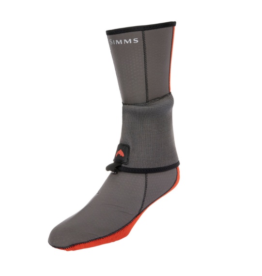 Simms Neoprene Flyweight Sock Pewter dans le groupe Habits et chaussures / Habits / Vêtements chauds et sous vêtements / Chaussettes l\'adresse Sportfiskeprylar.se (13150-015-20r)