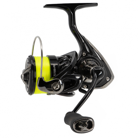 Daiwa 20 Ninja LT 2500 Pitch Black ink. J-Braid X4 YL 0,13mm dans le groupe Moulinet de pêche / Moulinets à bobines l\'adresse Sportfiskeprylar.se (216606)