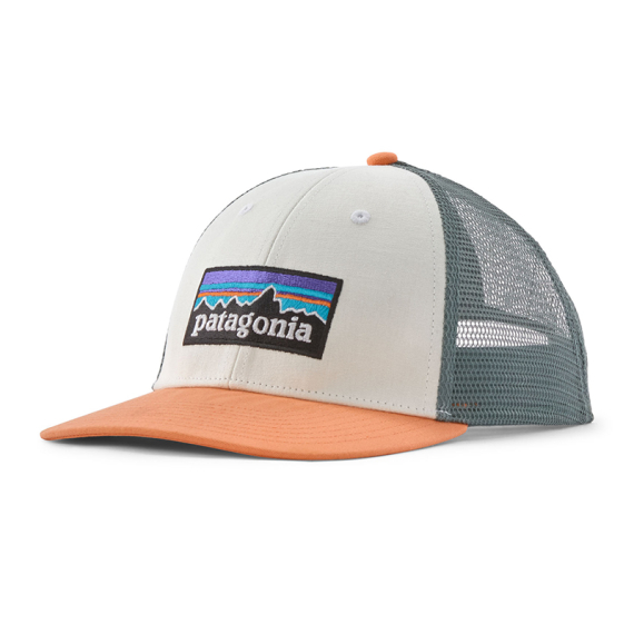 Patagonia P-6 Logo LoPro Trucker Hat WTPE dans le groupe Habits et chaussures / Chapeau de peche, casquette peche / Casquettes / Casquettes trucker l\'adresse Sportfiskeprylar.se (38283-WTPE-ALL)