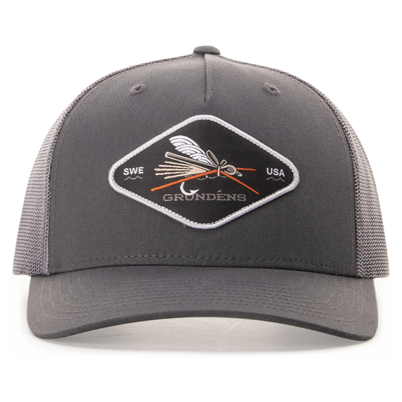 Grundéns CC Hopper Trucker Charcoal dans le groupe Habits et chaussures / Chapeau de peche, casquette peche / Casquettes / Casquettes trucker l\'adresse Sportfiskeprylar.se (50337-024-0001)