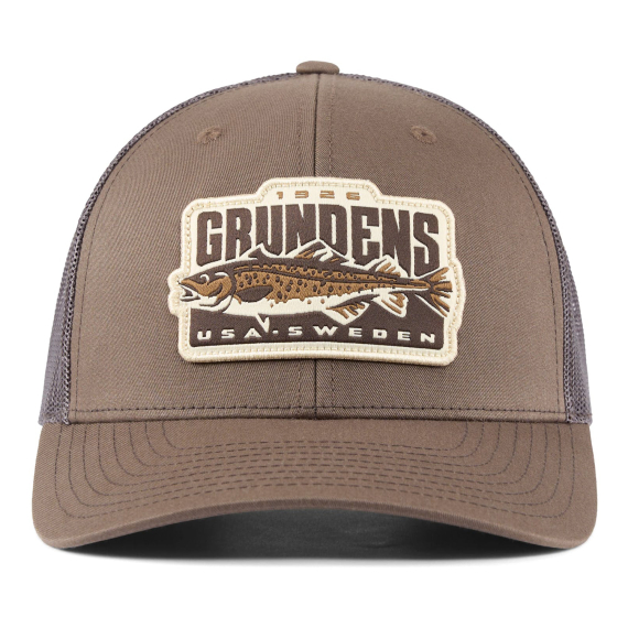 Grundéns Codfather Trucker Brown dans le groupe Habits et chaussures / Chapeau de peche, casquette peche / Casquettes / Casquettes trucker l\'adresse Sportfiskeprylar.se (50514-200-0001)