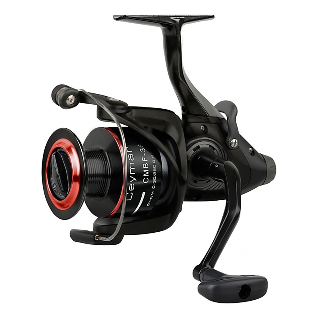 Okuma Ceymar Bait Feeder inc. Ex. Graphite spool dans le groupe Moulinet de pêche / Moulinet carpe / Baitrunners et feeders l\'adresse Sportfiskeprylar.se (54204r)
