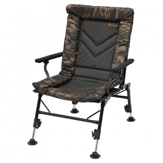Prologic Avenger Comfort Camo Chair W/Armrests & Covers dans le groupe Loisirs en plein air / Tentes et aménagement / Chaises et tables / Chaises l\'adresse Sportfiskeprylar.se (65046)