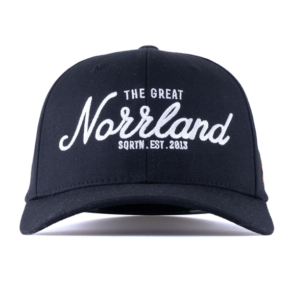 SQRTN Great Norrland 120 Cap Black dans le groupe Habits et chaussures / Chapeau de peche, casquette peche / Casquettes / Casquettes Dad l\'adresse Sportfiskeprylar.se (CAP-075-OSFA)