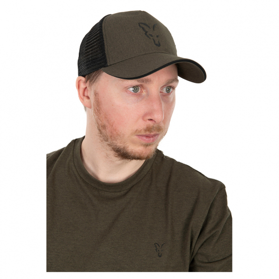 Fox Collection Trucker Green/Black dans le groupe Habits et chaussures / Chapeau de peche, casquette peche / Casquettes / Casquettes trucker l\'adresse Sportfiskeprylar.se (CHH018)
