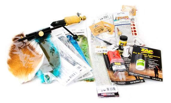 Bauers Pikefly Startup Kit dans le groupe Hameçons et terminal tackle / Fabrication mouche / Kits fabrication mouche l\'adresse Sportfiskeprylar.se (FD725)