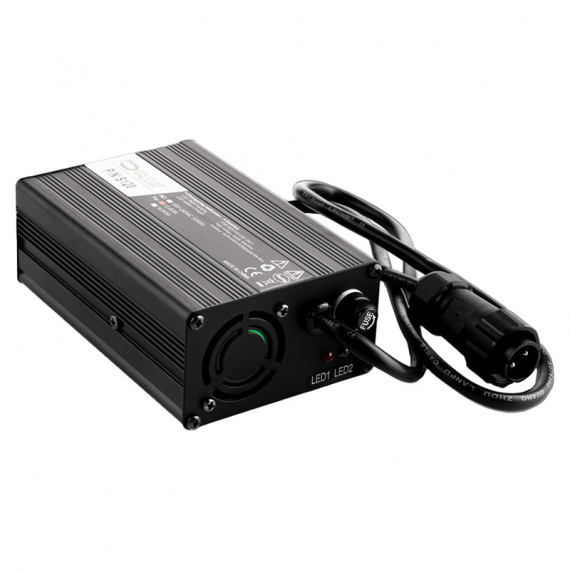 Float Plus Laddare 12,6V/5A dans le groupe Électronique marine et bateau / Batteries et chargeurs l\'adresse Sportfiskeprylar.se (FPCHARGER126V5AMP)