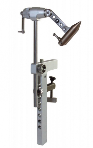 Petitjean Swiss Vise Premier Flies C-Clamp dans le groupe Hameçons et terminal tackle / Fabrication mouche / étaux fabrication mouche l\'adresse Sportfiskeprylar.se (PE-SVP-F1)