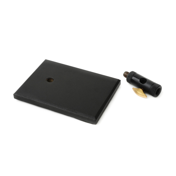 Gjutjärnsplatta dans le groupe Hameçons et terminal tackle / Fabrication mouche / étaux fabrication mouche / Accessoires pour étaux de montage de mouches l\'adresse Sportfiskeprylar.se (S8125)