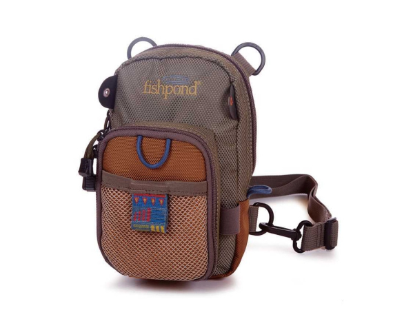 Fishpond San Juan Vertical Chest Pack Sand Saddle Brown dans le groupe Stockage / Sac de peche / Sacs taille l\'adresse Sportfiskeprylar.se (SJVCP-SA-SAB)