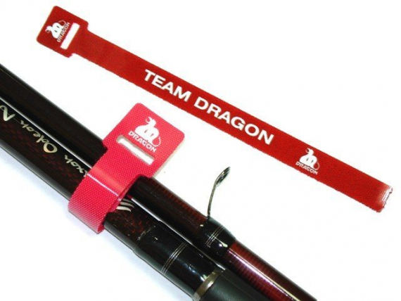 Team Dragon band 22,3 x 2,4 cm dans le groupe Stockage / Stockage cannes et protection / Chausettes de cannes et fourreaux l\'adresse Sportfiskeprylar.se (TCH-50-40-001)