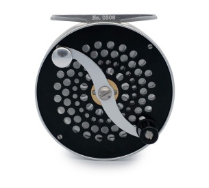 Iwana Large Trout Series Fly Reel Black